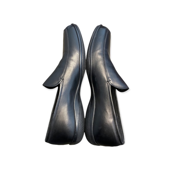 Prada Comfort Leather Loafers - WORN ONCE LNWOT - Size 10 US - Black - Picture 6 of 9